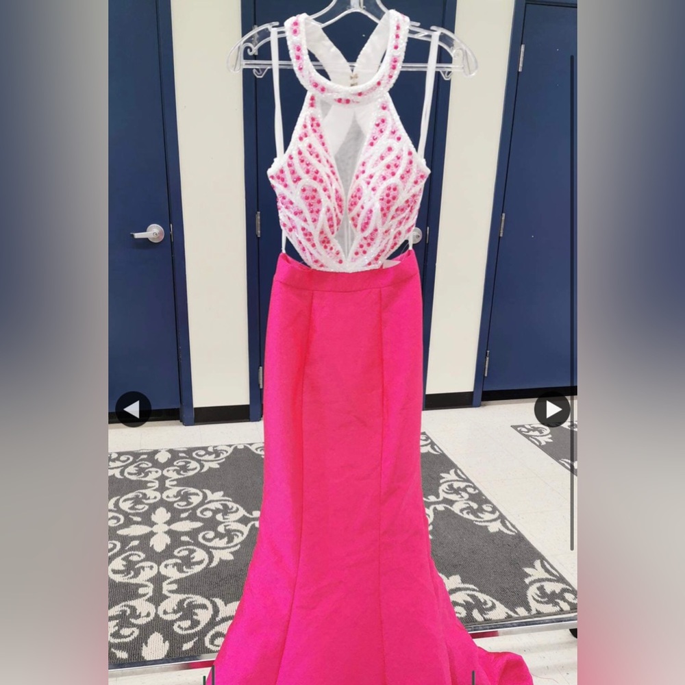 Hot Pink trumpet style dress